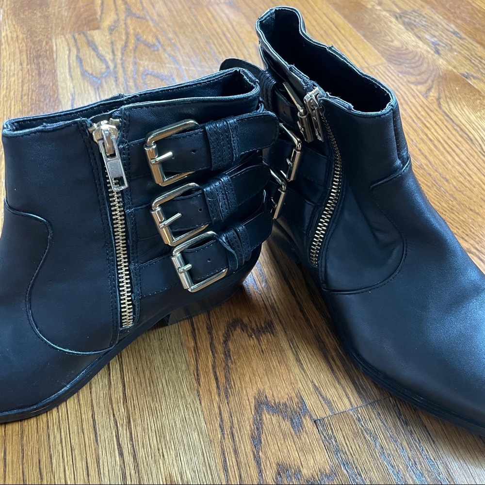 black buckle booties, size 6